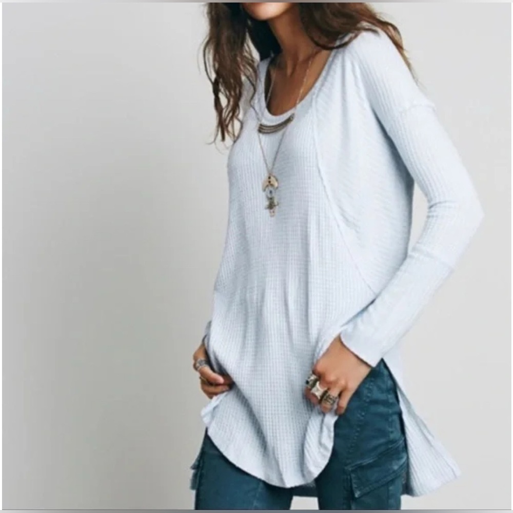 Free people light blue waffle knit thermal tunic, Size S